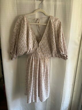 entro Cream Mini Dress with Pink Floral Print